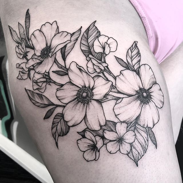 Angie_Demeter-Floral-Thigh-Tattoo