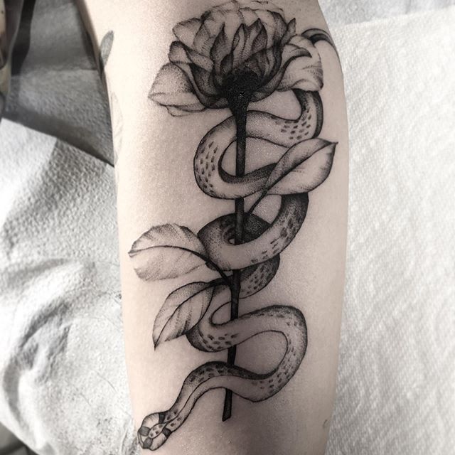 Angie_Demeter-Serpent_Tattoo