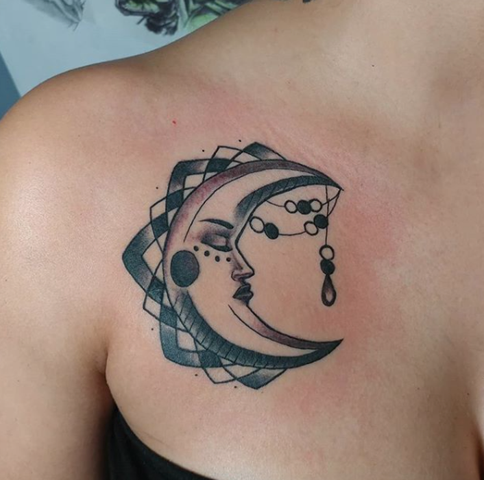 Felicia_Pach-Beaded_Moon_Tattoo