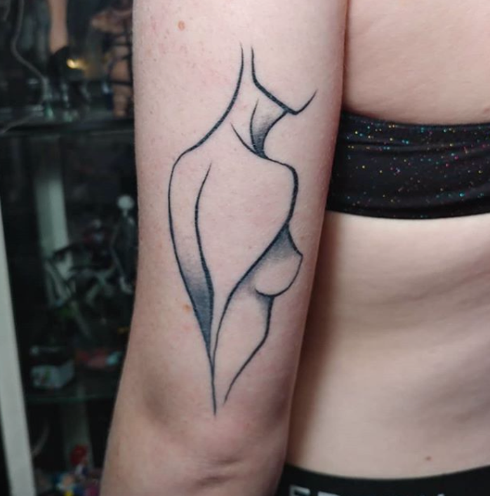 Felicia_Pach-Minimalist_Human_Form_Tattoo