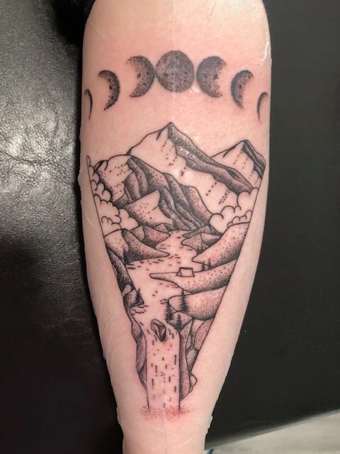 Greg_Linton-Mountainscape_Tattoo