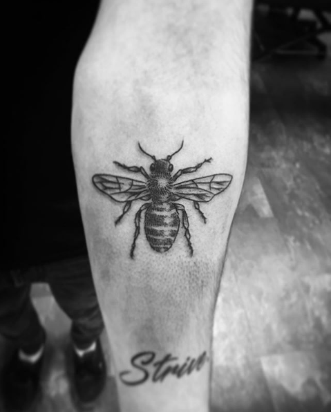 Jon_Moretta-Bee_Tattoo