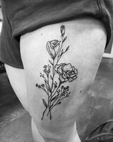 Jon_Moretta-Floral_Thigh_Tattoo