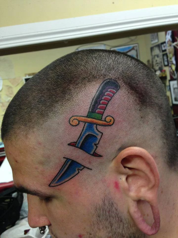 Sailor_Geoffrey-Knife_Head_Tattoo