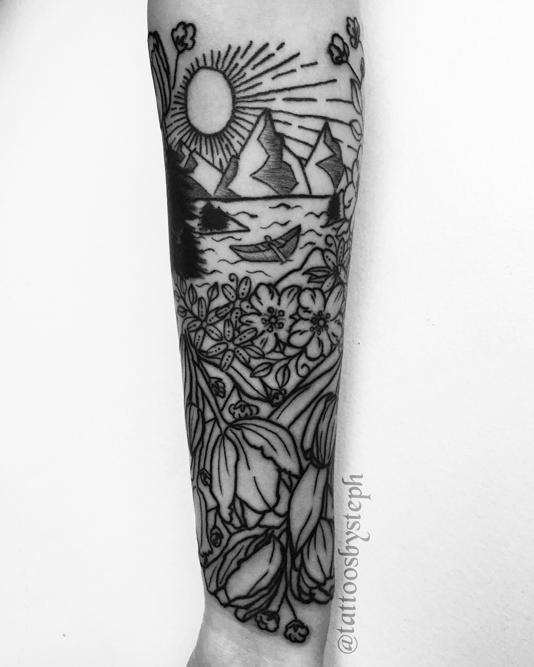 Steph_Fortier-Floral-Mountains-Tattoo