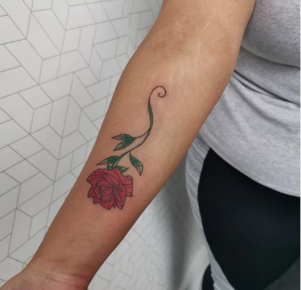 Tairie_Medic-Floral_Tattoo