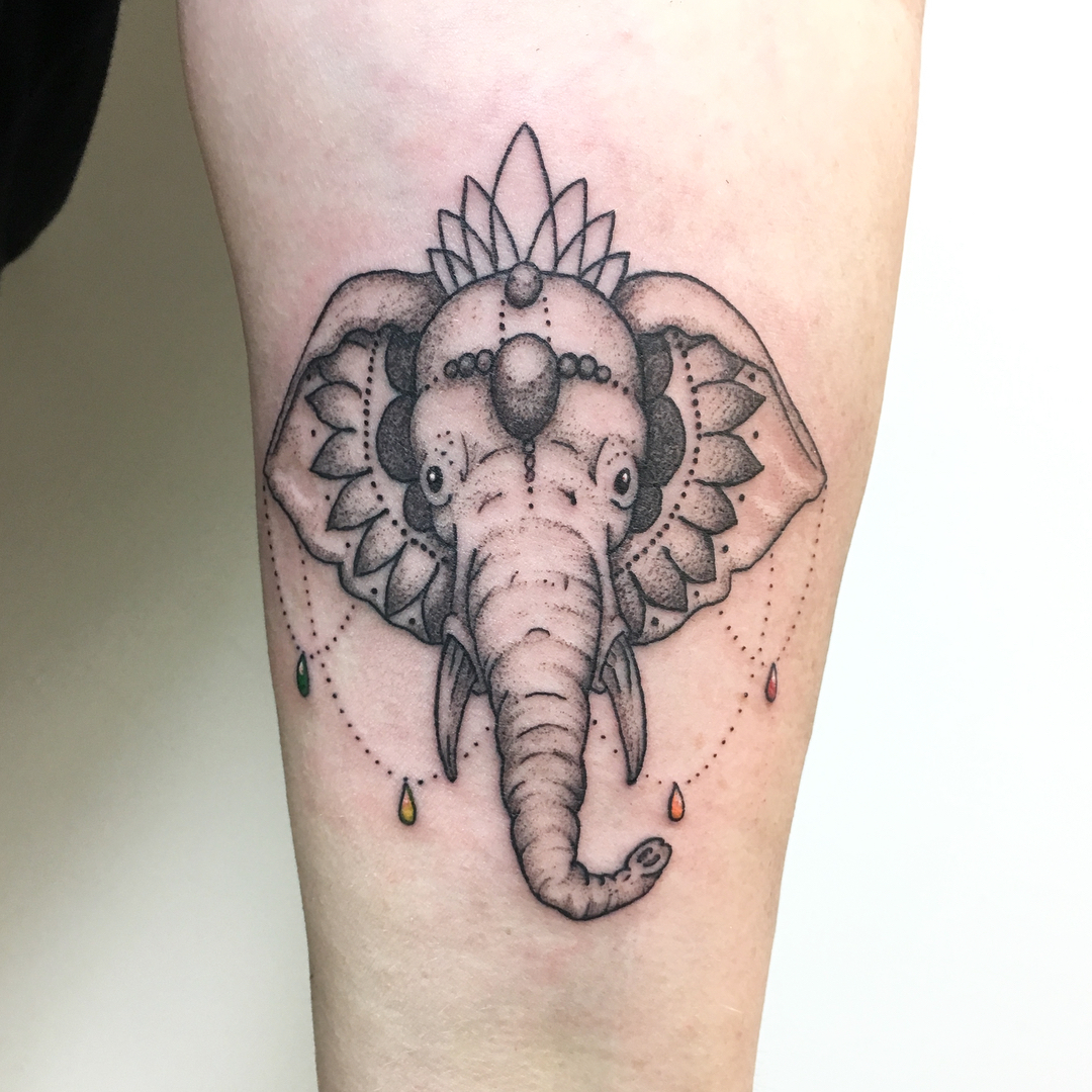 Tina_Riedner-Elephant_Tattoo