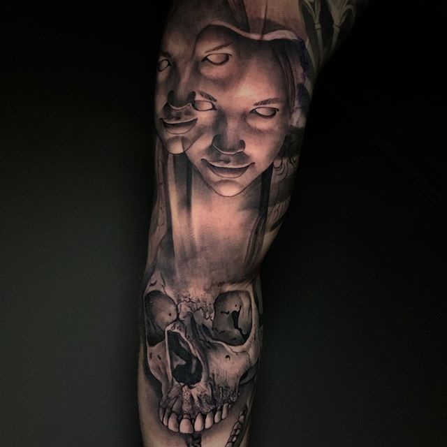 Cal_Adams-Skull-Tattoo