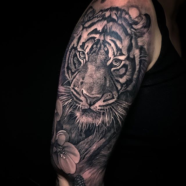 Cal_Adams-Tiger-Tattoo