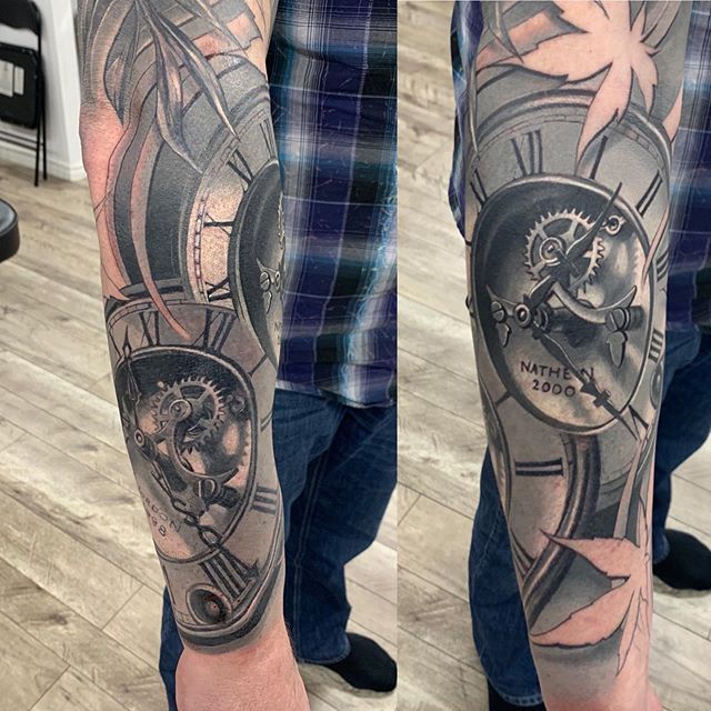 Cass_Ditchifield-Clock-Tattoo