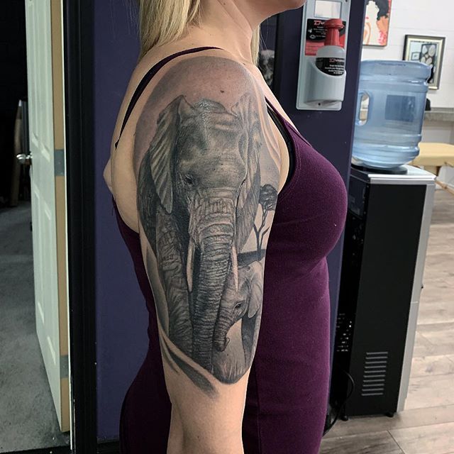 Colin_Ditchfield-Elephant_Tattoo