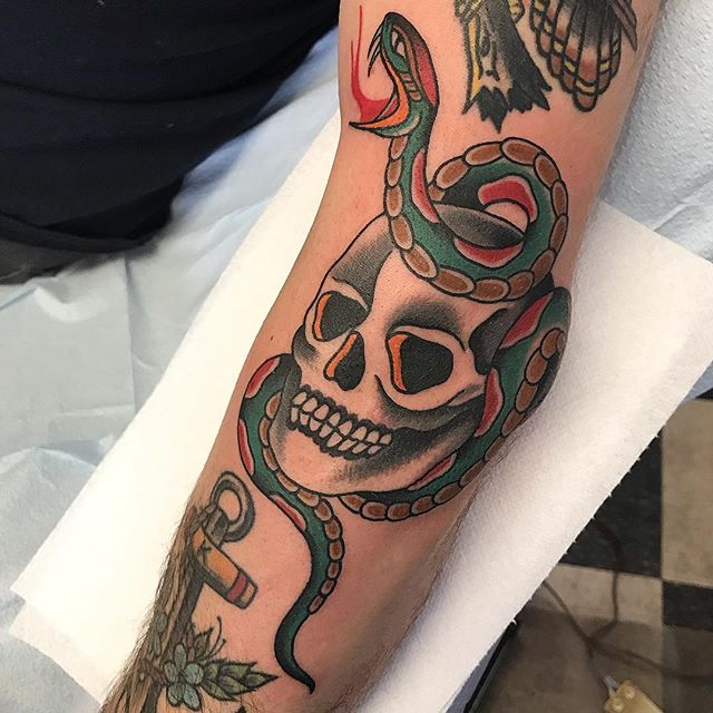 Dylan_Birkholm-Skull-Serpent-Tattoo