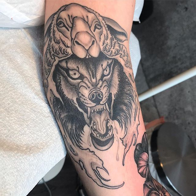 Dylan_Birkholm-Wolf-Tattoo