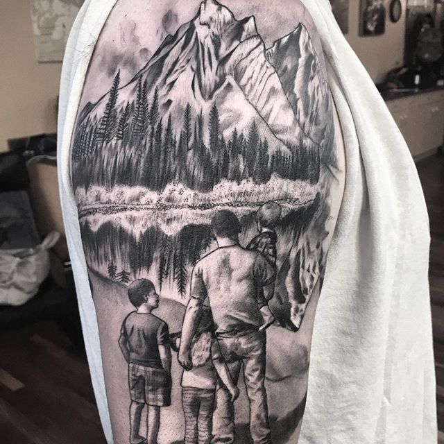 Francisco_Ordonez-Realism-Family-Tatttoo