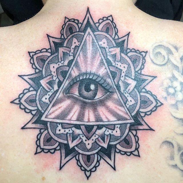 Nathan_Harker-Evil-Eye-Ornamental-Tattoo