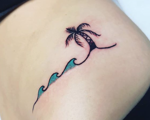 Oralie_George-Beach_Waves_Tattoo