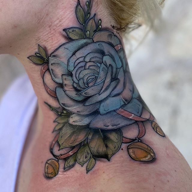 Sydney_Dyer-Floral-Neck-Tattoo