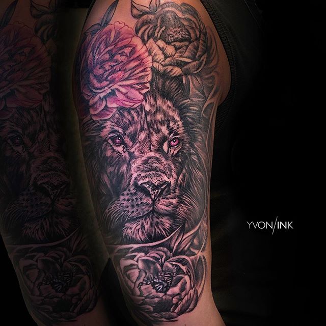 Yvonne_Koprnicky-Large-Lion-Tattoo